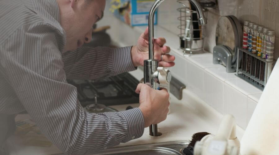 Professional bathroom faucet installation in Gonzales, CA